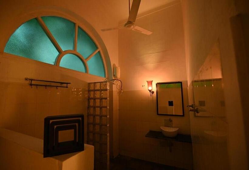 اتاق استاندارد, La Cedille  French Heritage House