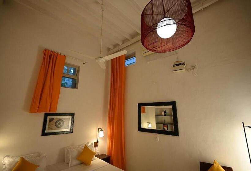 اتاق استاندارد, La Cedille  French Heritage House