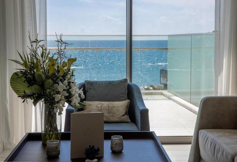 スイート, Limassol Del Mar