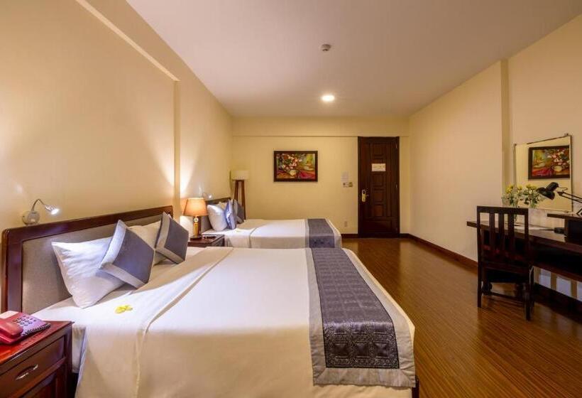 اتاق خانوادگی, Baly Hotel And Spa