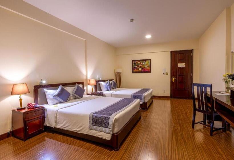 اتاق خانوادگی, Baly Hotel And Spa