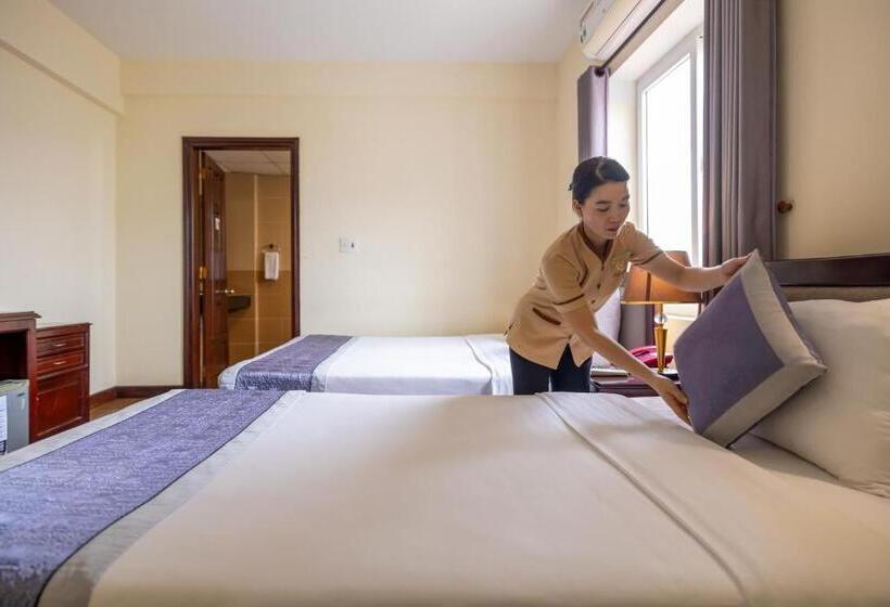 اتاق لوکس سه تخته, Baly Hotel And Spa