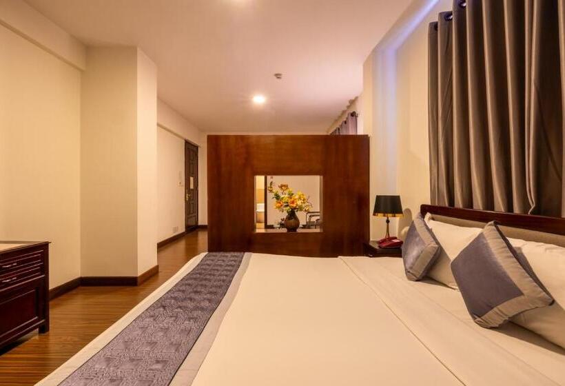 استودیوی استاندارد, Baly Hotel And Spa