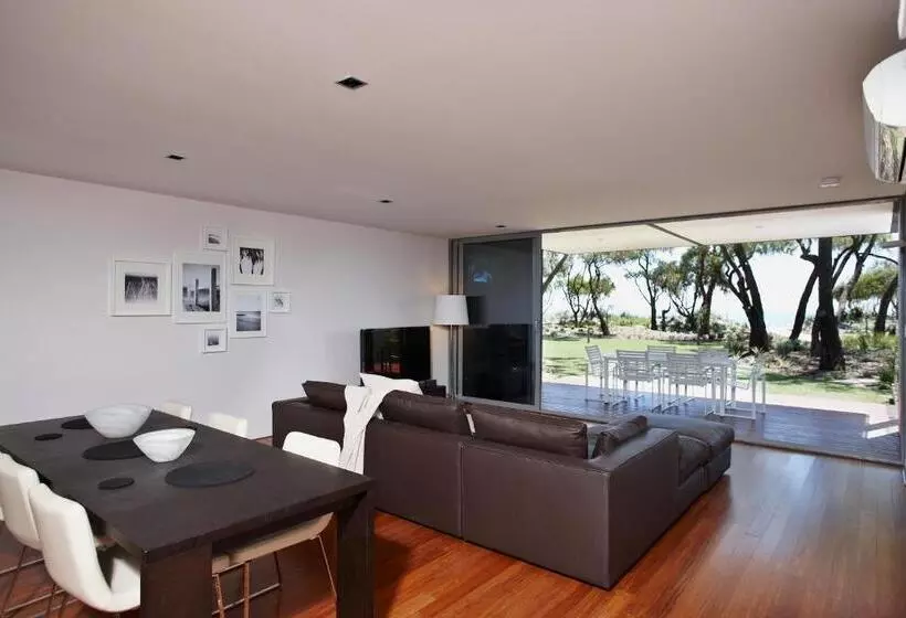 プール付き２人用あアパート, Aqua Resort Busselton