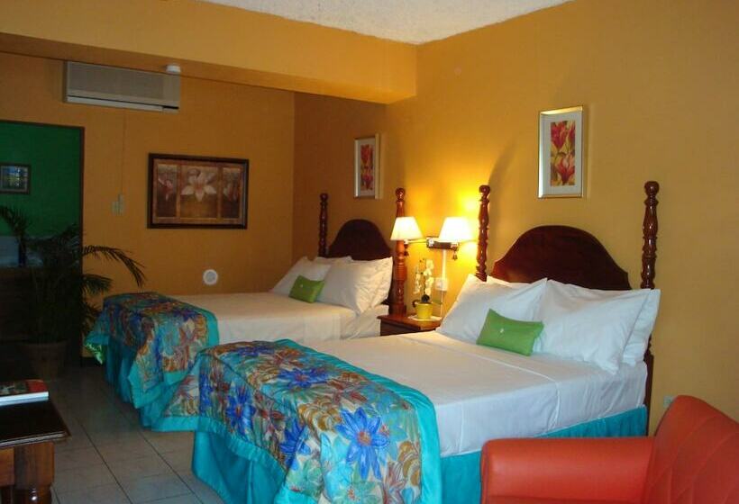 سوئیت 2 خوابه, Golf View