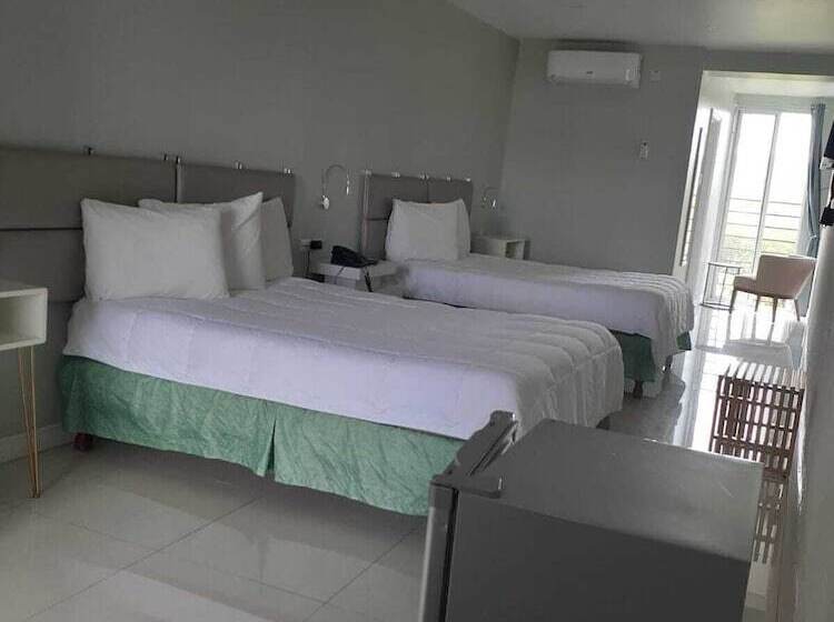 سوئیت 2 خوابه, Golf View