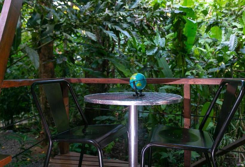 غرفة قياسية ثلاثية, La Kukula Lodge