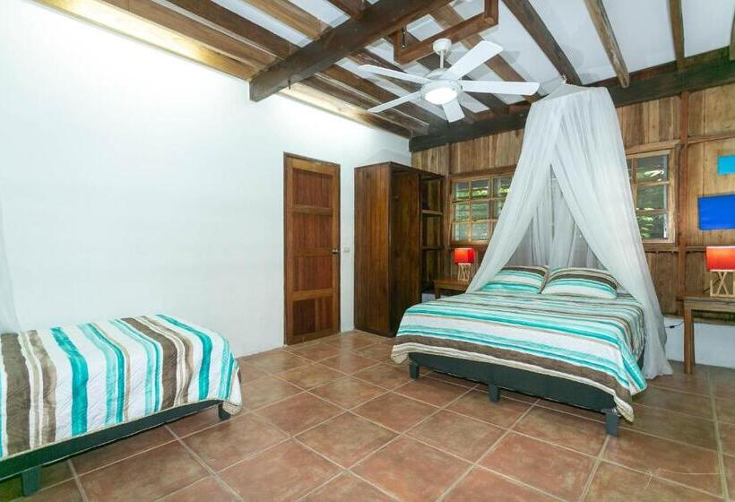 غرفة عائلية, La Kukula Lodge