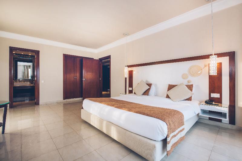 بنجلو قياسى غرفتين نوم, La Kukula Lodge