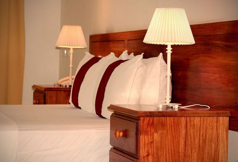 디럭스 룸, Madang Star International