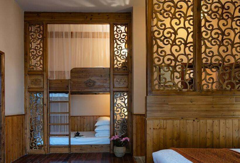 اتاق خانوادگی, Moondance