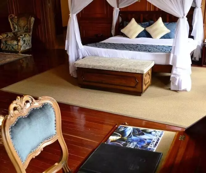 スイート（家族用）, Muthu Sovereign Suites & Spa, Limuru Road, Nairobi