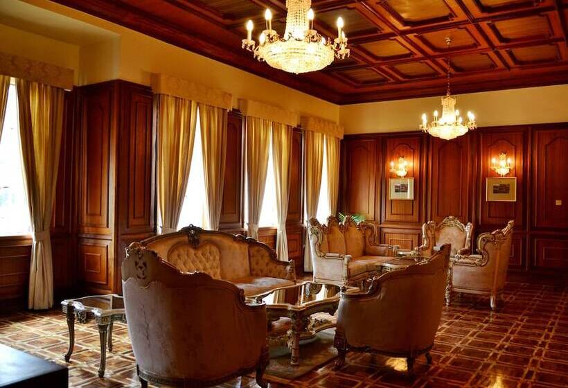 سوئیت پرزیدنت, Muthu Sovereign Suites & Spa, Limuru Road, Nairobi