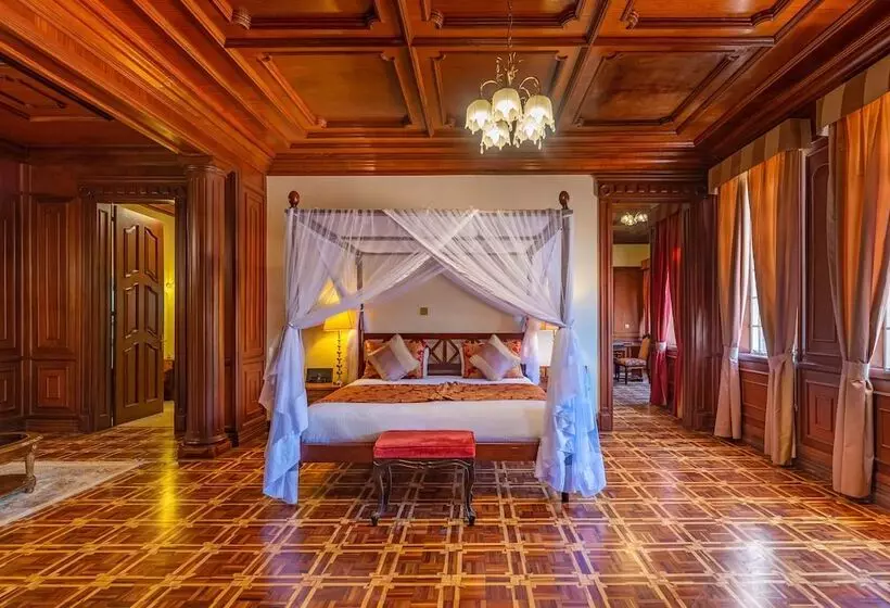 プレジデントスイートルーム, Muthu Sovereign Suites & Spa, Limuru Road, Nairobi