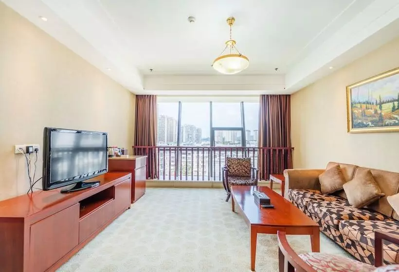 スーペリアースイート, Ramada Plaza By Wyndham Chongqing West