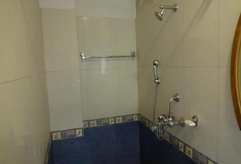 Deluxe Familjerum, Jain Group Hotel Royal Residency