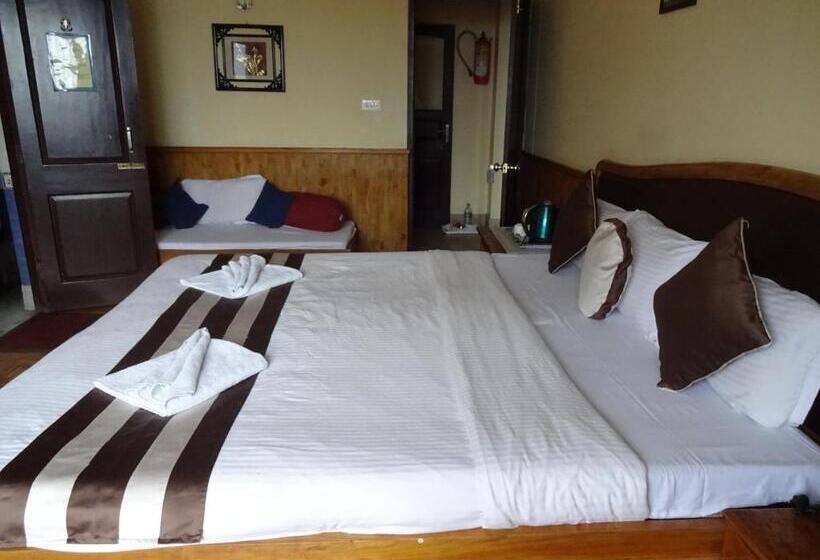 Deluxe Familjerum, Jain Group Hotel Royal Residency