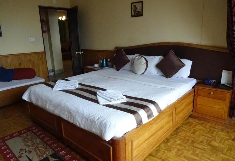 Deluxe Familjerum, Jain Group Hotel Royal Residency