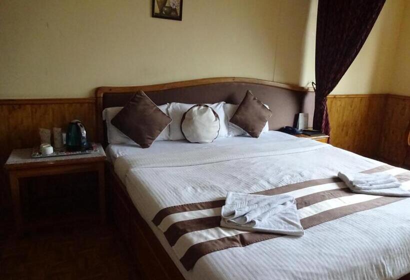 Deluxe Familjerum, Jain Group Hotel Royal Residency