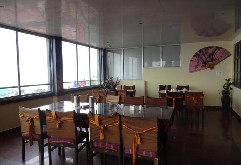 Deluxe Familjerum, Jain Group Hotel Royal Residency