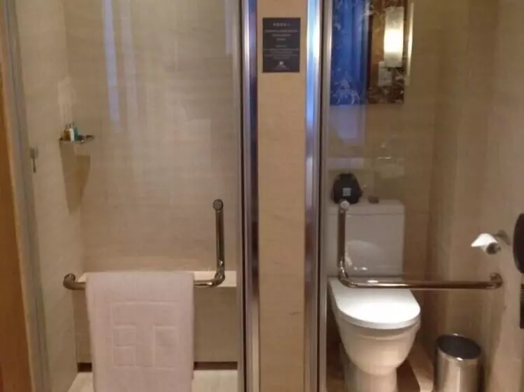デラックスルーム, Tianfeng International