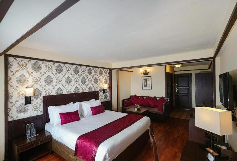 디럭스 룸, Denzong Regency  Luxury Mountain Retreat Spa & Casino
