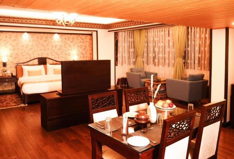 산 전망 스위트, Denzong Regency  Luxury Mountain Retreat Spa & Casino