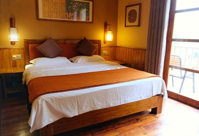 اتاق خانوادگی, Moondance