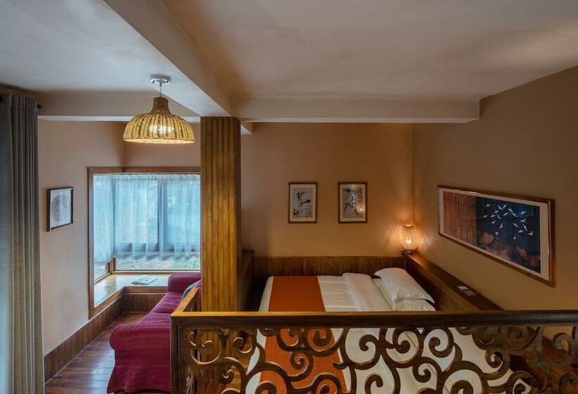 اتاق سوپریور چهار تخته, Moondance