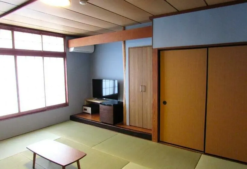 エコノミートリプルルーム, 割烹旅館霞ヶ浦