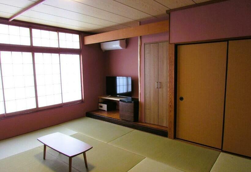 Economy Driepersoonskamer, 割烹旅館霞ヶ浦