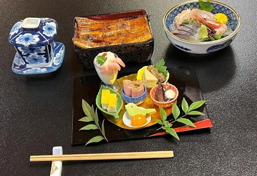 Standaard Driepersoonskamer, 割烹旅館霞ヶ浦