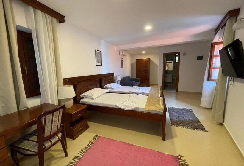 اتاق استاندارد, Citadela Old Town   Gelateria