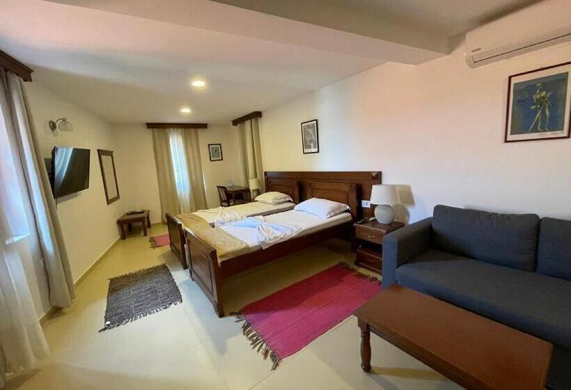 اتاق استاندارد, Citadela Old Town   Gelateria