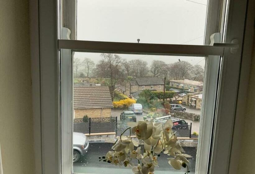 غرفة ديلوكس سرير كينج, Haven House