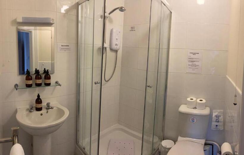 غرفة ديلوكس, Haven House