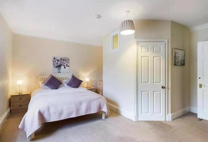 غرفة ديلوكس, Haven House