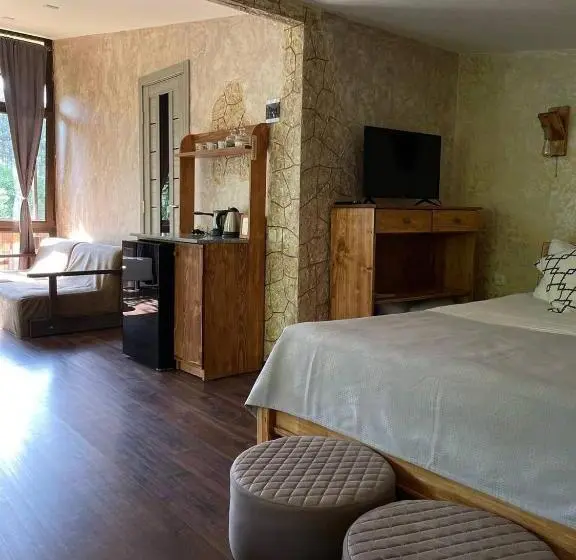 庭の見えるスタンダードトリプルルーム, Ecolife Lodge Hotel & Restaurant