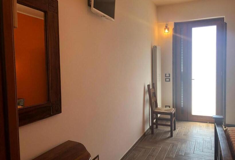 Номер Стандарт, The Chalet, Guest House