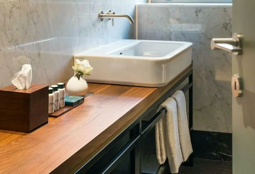 スーペリアースイート, Byssus Suites
