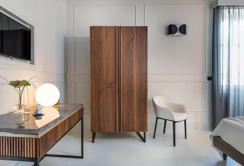 Люкс с Террасой, Byssus Suites