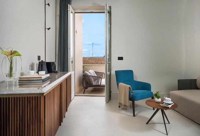 Люкс с Террасой, Byssus Suites