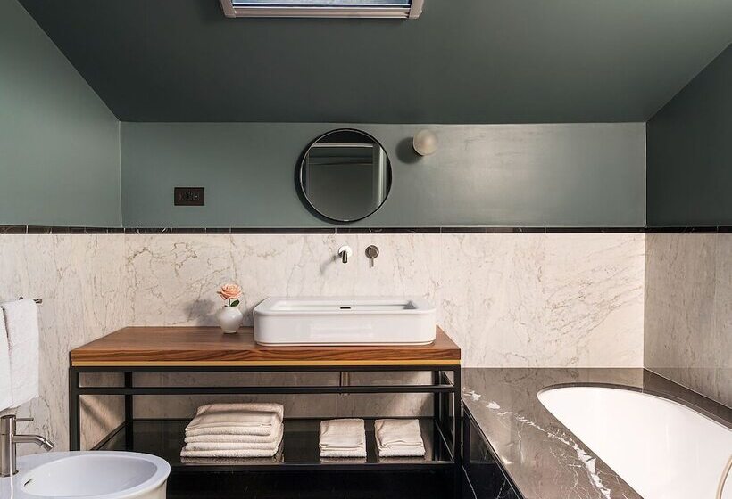 Люкс, Byssus Suites