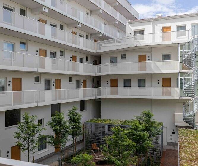 Апартаменты 1 Спальня с Балконом, The More Hotel Västra Hamnen