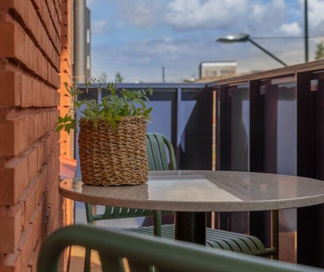 Апартаменты 1 Спальня с Балконом, The More Hotel Västra Hamnen