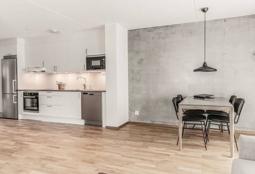 Апартаменты 1 Спальня с Балконом, The More Hotel Västra Hamnen