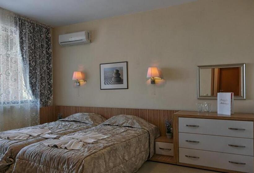 1ベッドルームアパートメント, александра