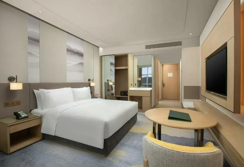 اتاق استاندارد با تخت بزرگ, Holiday Inn Xining Datong, An Ihg