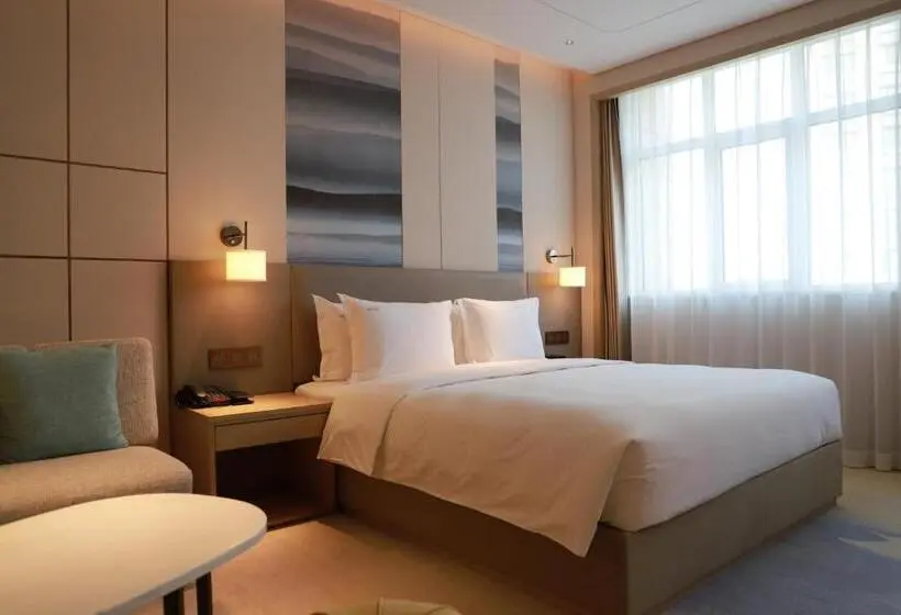اتاق استاندارد با تخت بزرگ, Holiday Inn Xining Datong, An Ihg