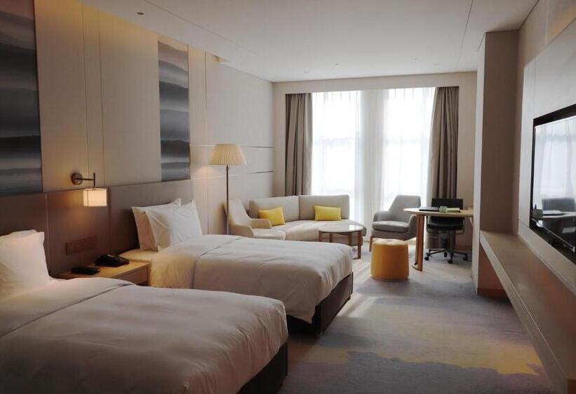 Pokój Standard Widok Góry, Holiday Inn Xining Datong, An Ihg